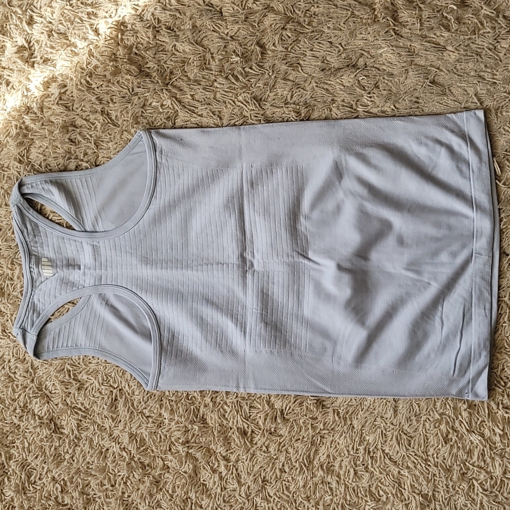 MyProtein Seamless Racerback Tank - Picture 2 of 7